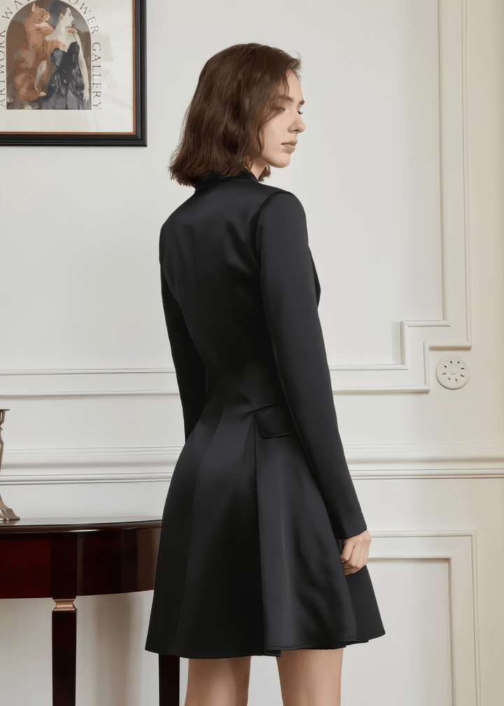 V - neck short drape dress - Vera Lumina