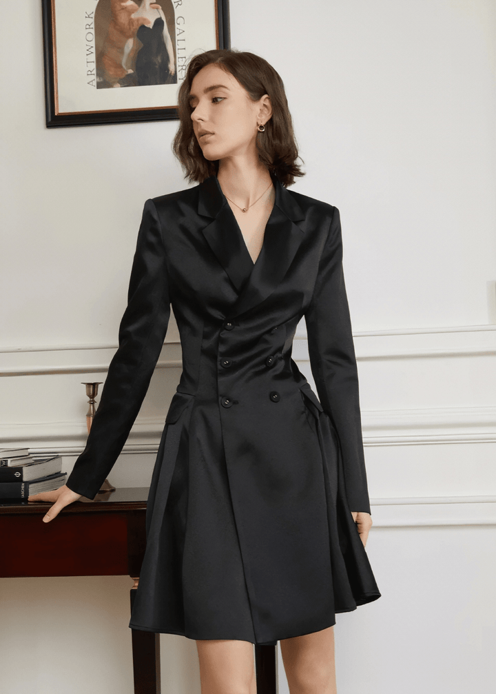 V - neck short drape dress - Vera Lumina