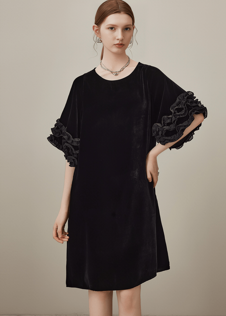 VELVET SCULPTURE SLEEVE DRESS - Vera Lumina