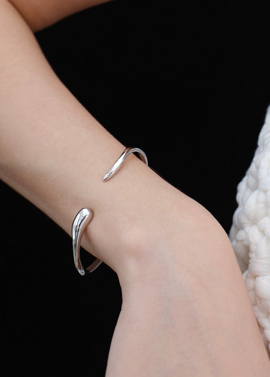Wave art line bracelet - Vera Lumina